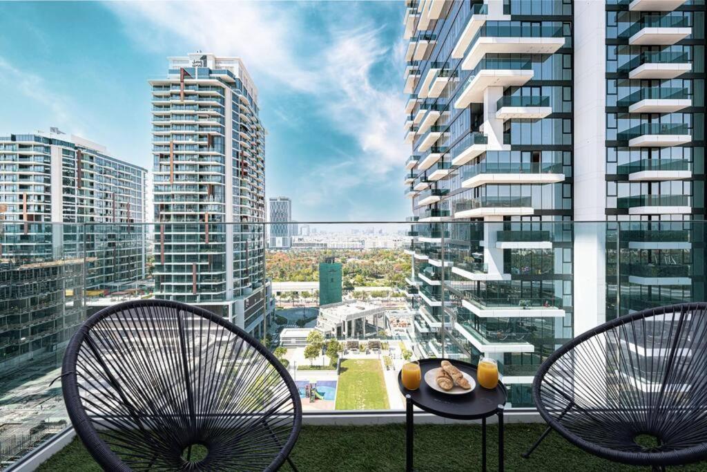 Chic 2 Bed Near Trade Centre With 5 Star Amenities Leilighet Dubai Eksteriør bilde
