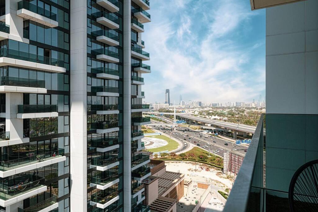 Chic 2 Bed Near Trade Centre With 5 Star Amenities Leilighet Dubai Eksteriør bilde
