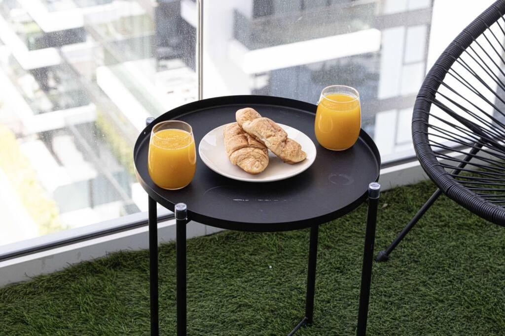 Chic 2 Bed Near Trade Centre With 5 Star Amenities Leilighet Dubai Eksteriør bilde