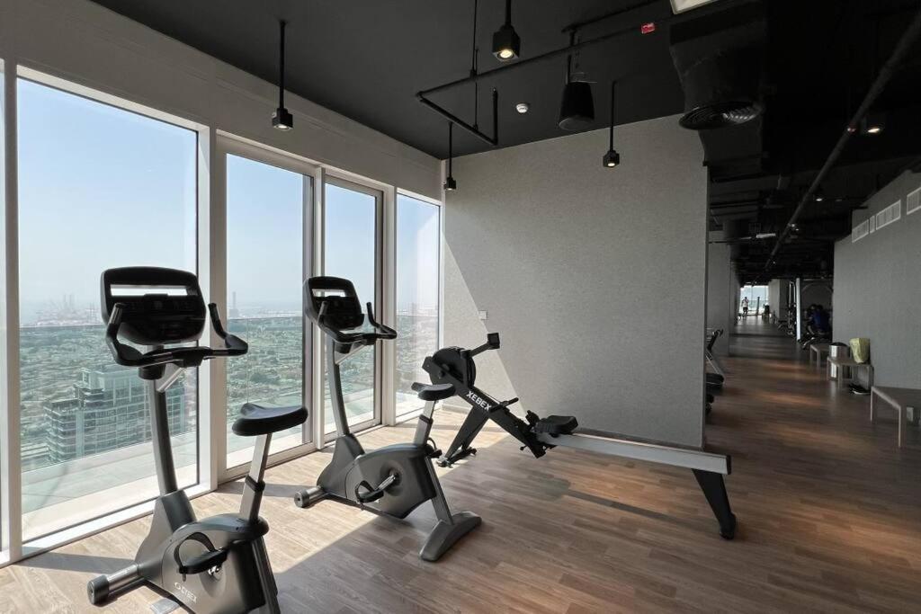 Chic 2 Bed Near Trade Centre With 5 Star Amenities Leilighet Dubai Eksteriør bilde